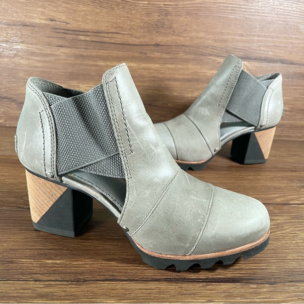Sorel Gray Leather Cutout Ankle Booties with Wood-Block Heel